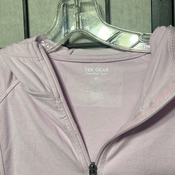 NWT Hooded Jacket, TEK Gear Essential Gear, Lilac Medium - Picture 3 of 7